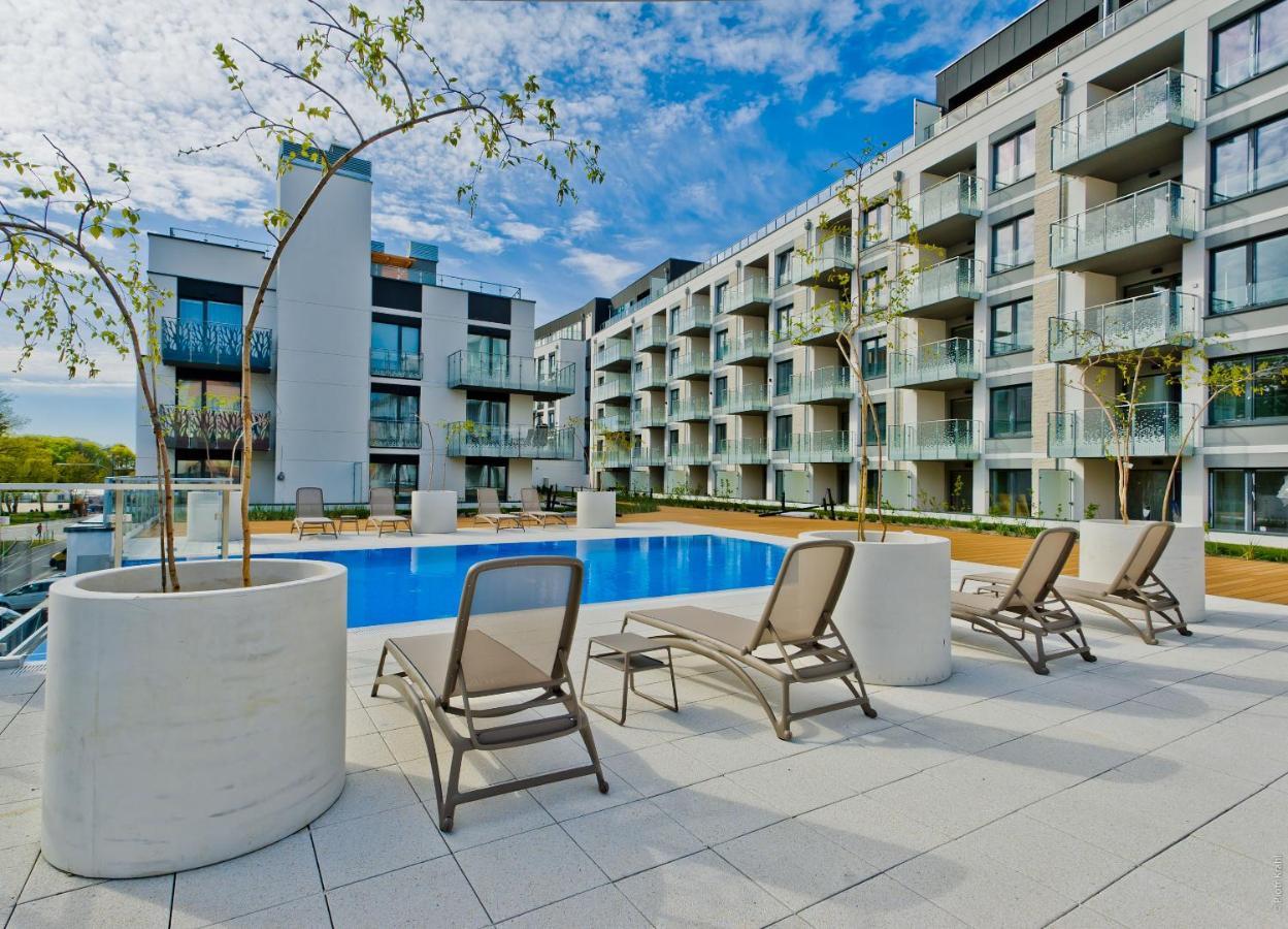 Porty B103 Nadmorskie Tarasy Pool Sauna Parking Kołobrzeg Exterior foto